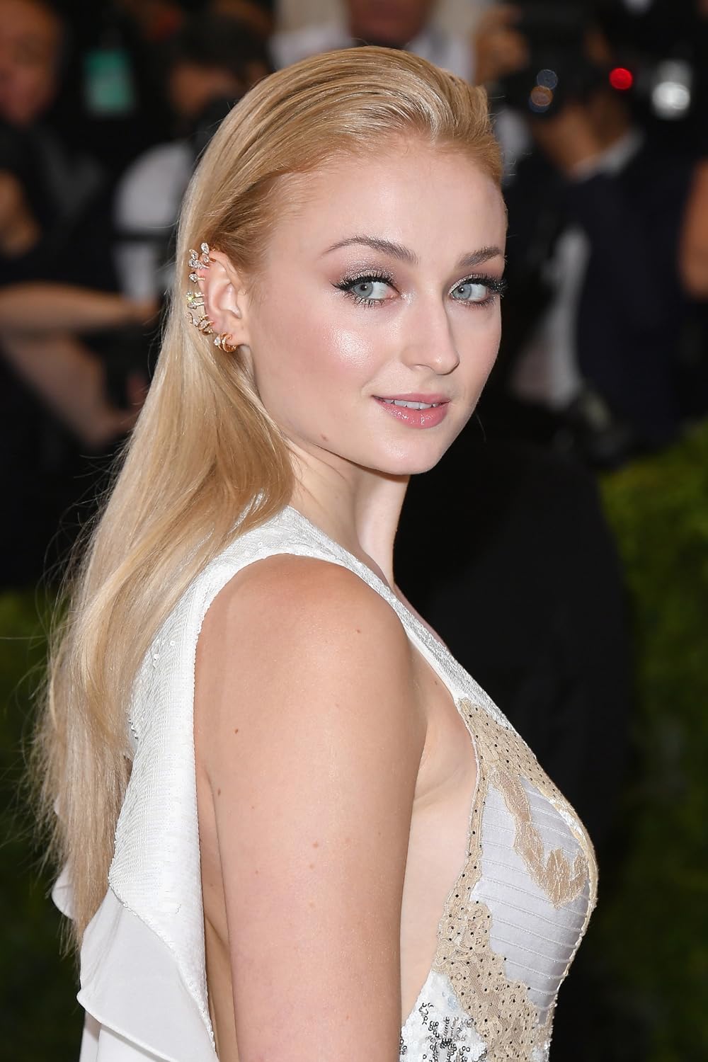 Who is Sophie Turner? Her Wiki/Bio, Early Life, Career and More