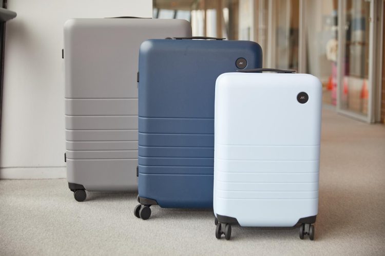 Choosing the Best Monos Luggage Set for Your Travel Style: A Comprehensive Guide