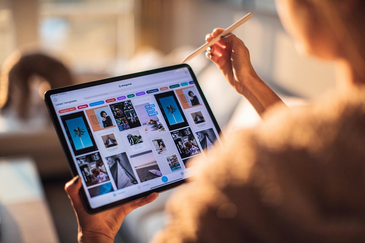 833-456-8600: Designing the Digital Frontier