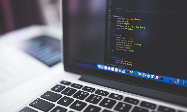 AI-Driven Coding: From Autocomplete to Autonomous Programming
