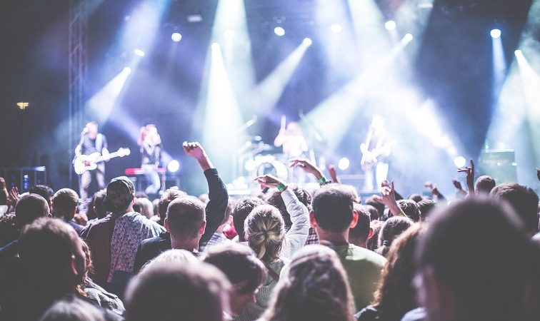 201-815-3716 : Bridging Technology and Entertainment