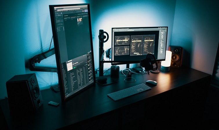 8883357976 : Connecting the Future of Communication