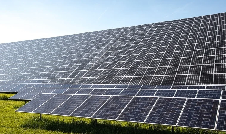 What Are the Best Applications for Solar Power Generators?