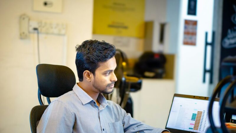 Find Jobs Hiring Near Me: Best Sites, Local Openings & Tips